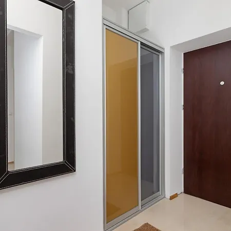 Apartment Slowacki Avenue Family Cracow By Renters