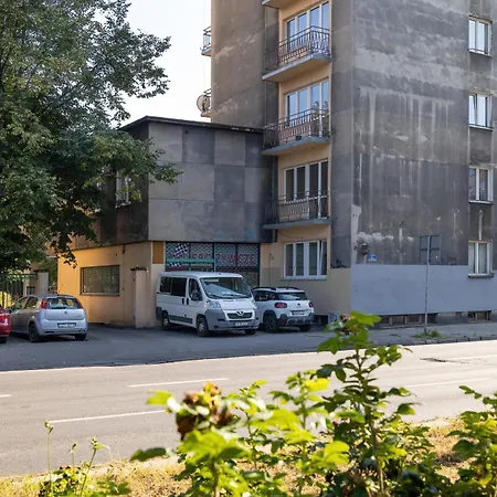 Apartment Slowacki Avenue Family Cracow By Renters *