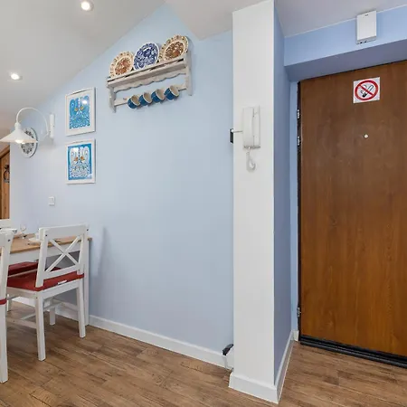 Apartment Slowacki Avenue Family Cracow By Renters Krakow
